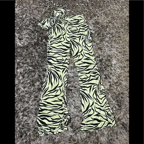 Zebra Print 2 piece Pant Set - Picture 2 of 2